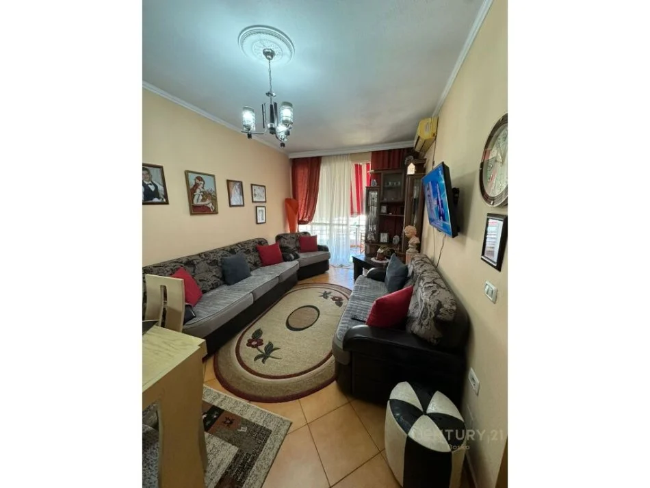 Tirane, shitet apartament 3+1 Kati 7, 116 m² 165.000 € (Don Bosko)