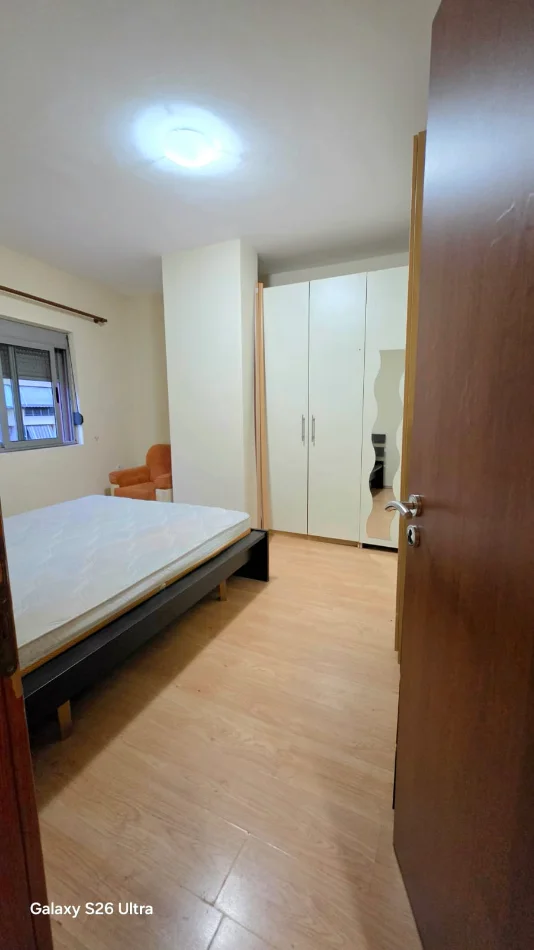 Tirane, shitet apartament 2+1+Ballkon Kati 5, 94 m² 140.000 € (Rruga foto xhavella)