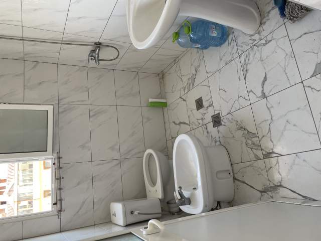 Tirane, jepet me qera apartament 1+1+BLK Kati 4, 60 m² 25.000 Leke (5 maj)