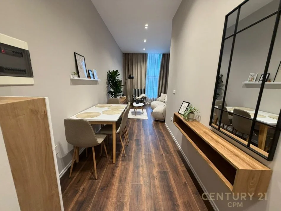 Tirane, shes apartament 2+1 Kati 2, 75 m² 190.000 € (Rruga e Bogdaneve)