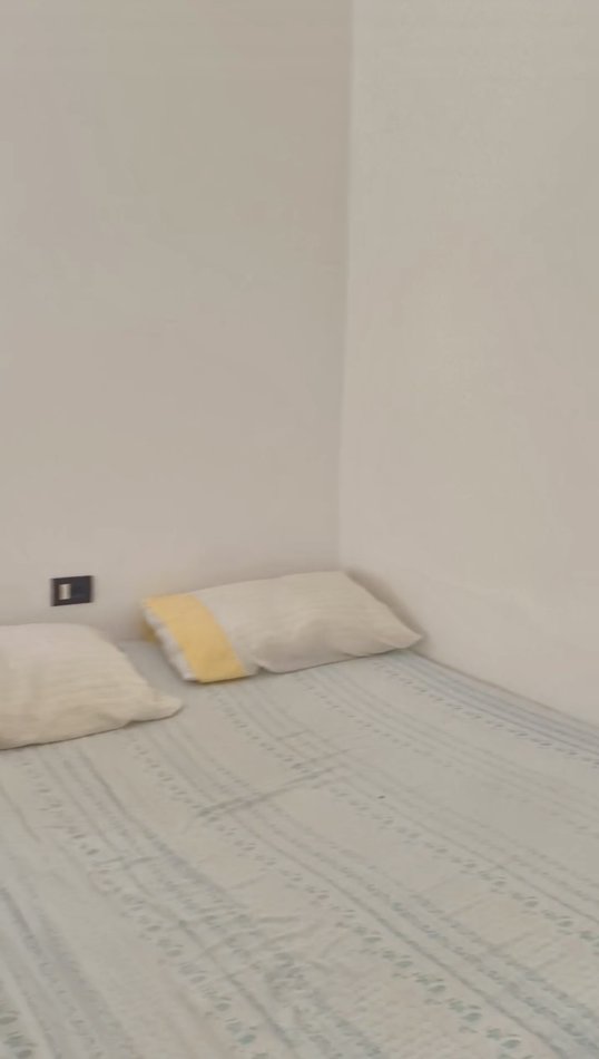 Tirane, jepet me qera garsonier 1+1 Kati 3, 30 m² 250 € (foto janku)