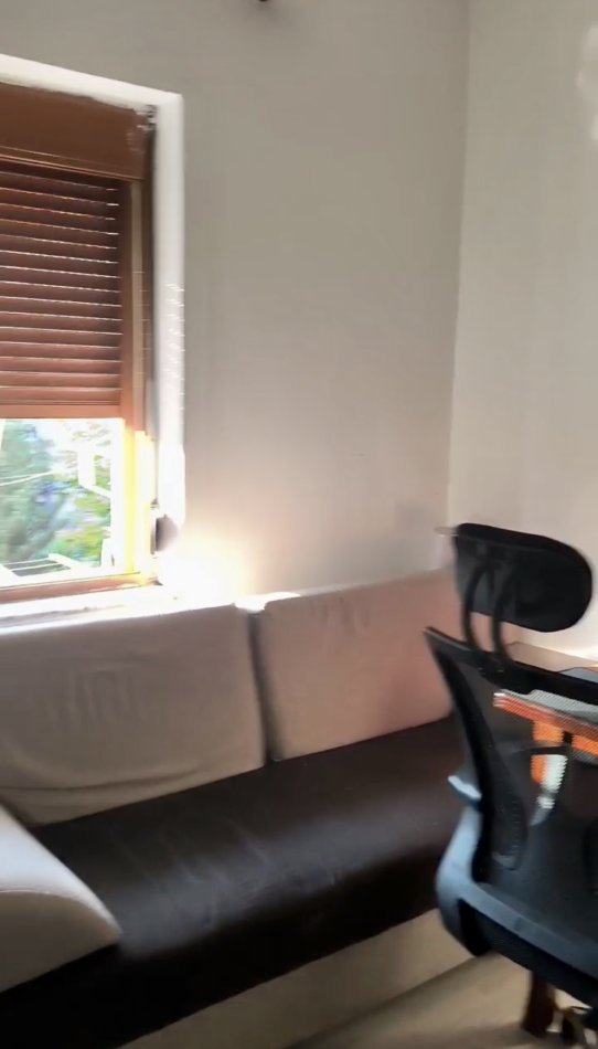 Tirane, jepet me qera garsonier 1+1 Kati 3, 30 m² 250 € (foto janku)