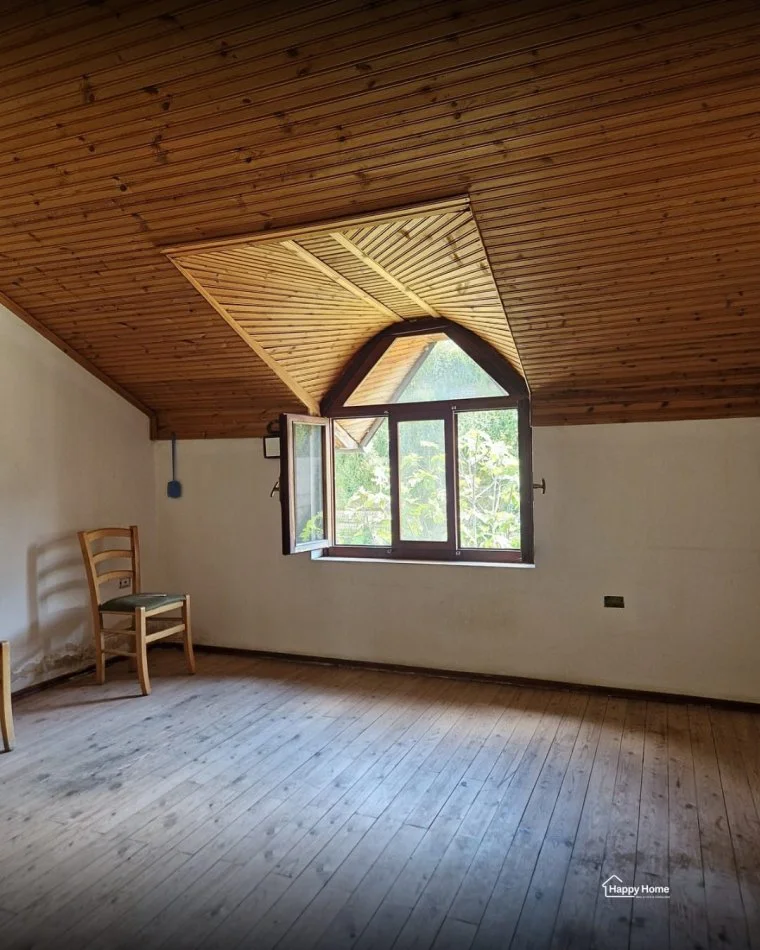 Tirane, jap me qera ambjent biznesi Kati 0, 500 m² 1.500 € (Megateg)