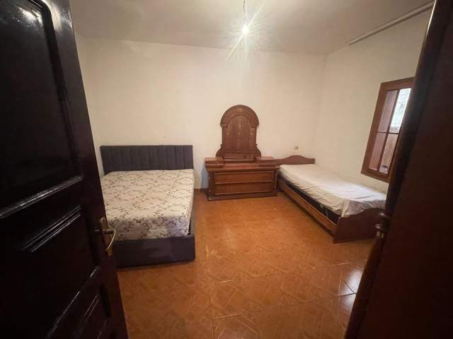 Tirane, jepet me qera apartament 1+1+BLK Kati 2, 70 m² 30.000 Leke (Stacioni trenit bulevardi ri)