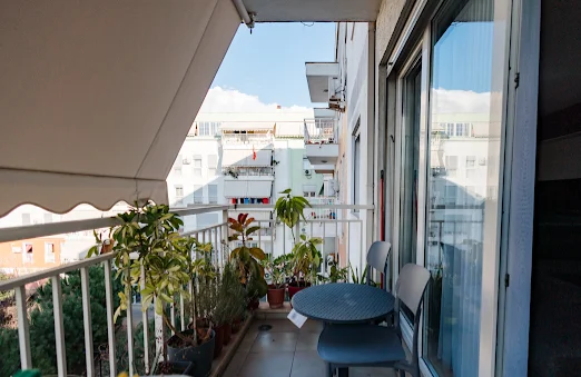 Tirane, jepet me qera apartament 2+1 Kati 3, 106 m² 750 € (Rruga Jordan Misja prane Spakut)