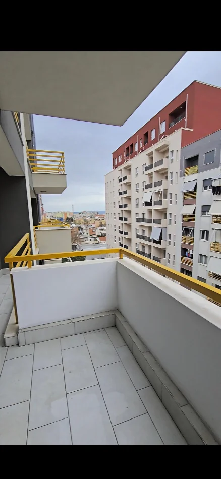 Tirane, jepet me qera apartament 1+1 Kati 6, 82 m² 650 €