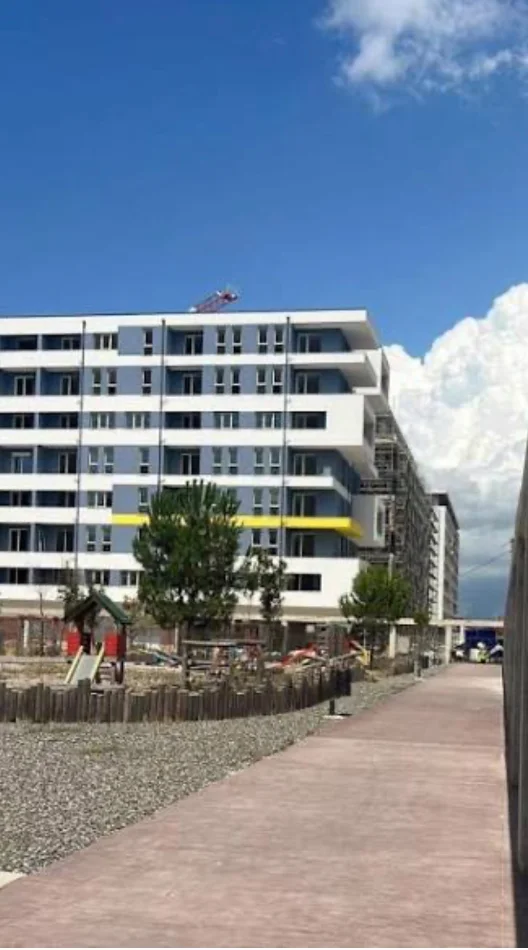 Tirane, shitet apartament 1+1 Kati 6, 54 m² 75.000 € (Univers city)