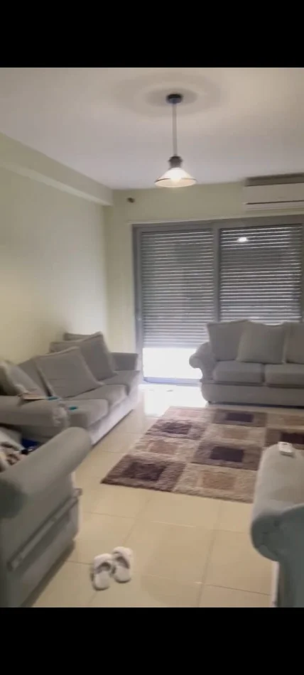 Tirane, jepet me qera apartament 1+1 Kati 3, 78 m² 600 € (Komuna E Parisit)
