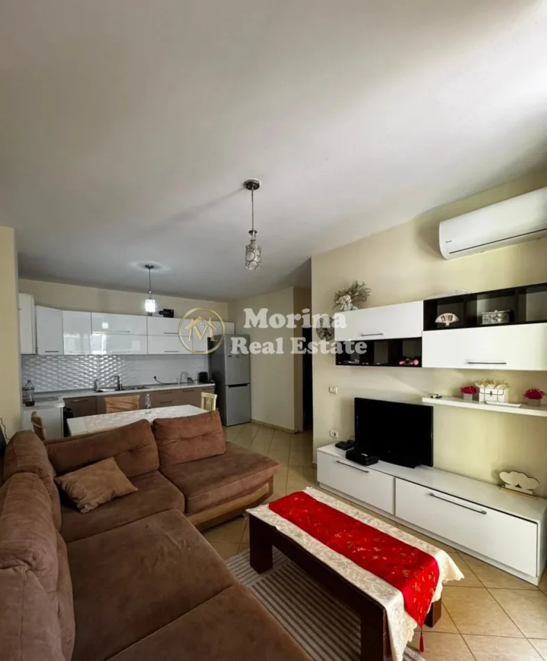 Tirane, jepet me qera apartament 1+1 Kati 4, 45 m² 400 € (Astir)
