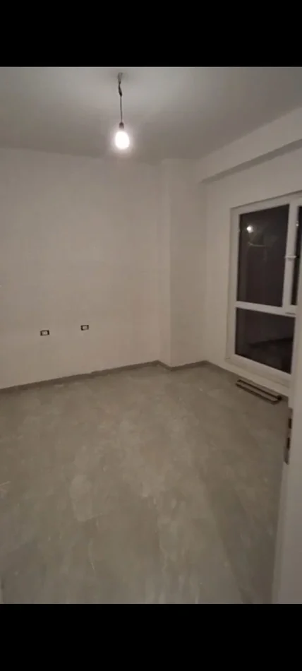 Tirane, jepet me qera apartament 2+1 Kati 1, 94 m² 800 € (Lapraka)