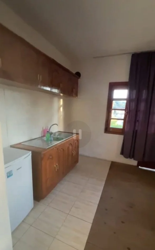 Tirane, jepet me qera apartament 2+1 Kati 2, 101 m² 500 € (Qyteti Studenti)