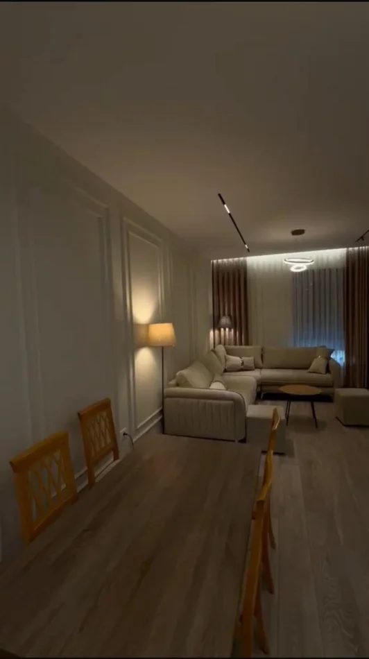 Tirane, jepet me qera apartament 2+1 Kati 4, 100 m² 620 € (Rruga 5 Maji)