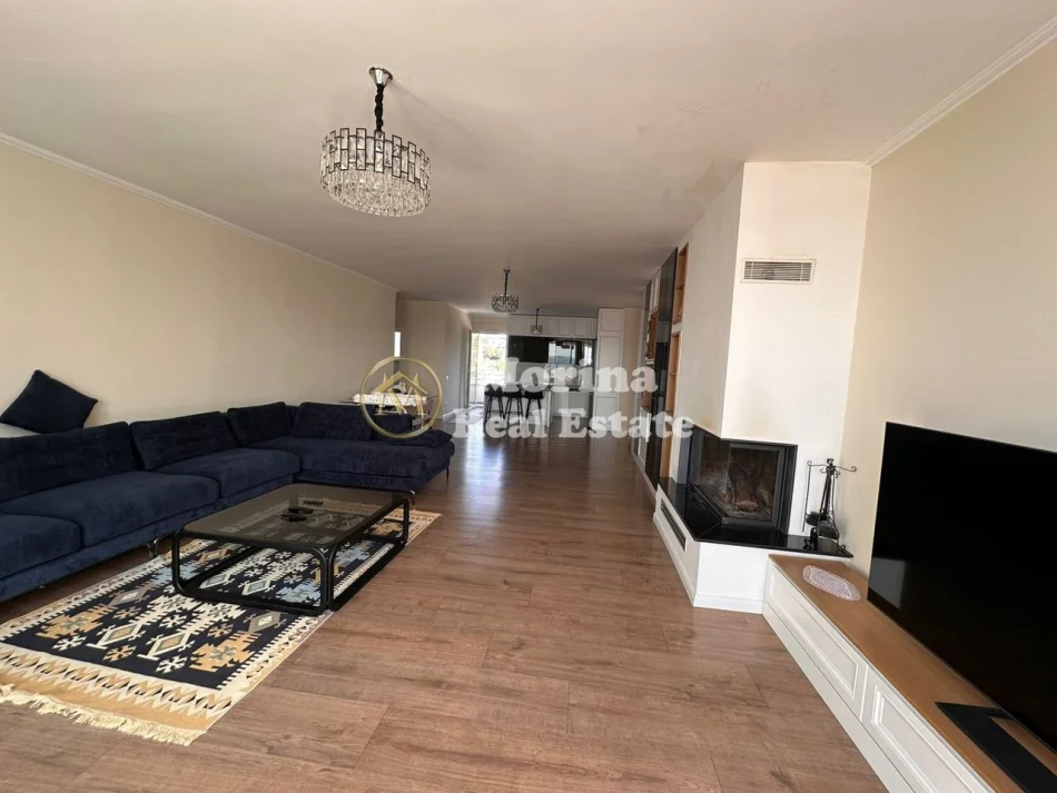 Tirane, jepet me qera apartament 3+1 Kati 4, 270 m² 1.000 € (Fresku)
