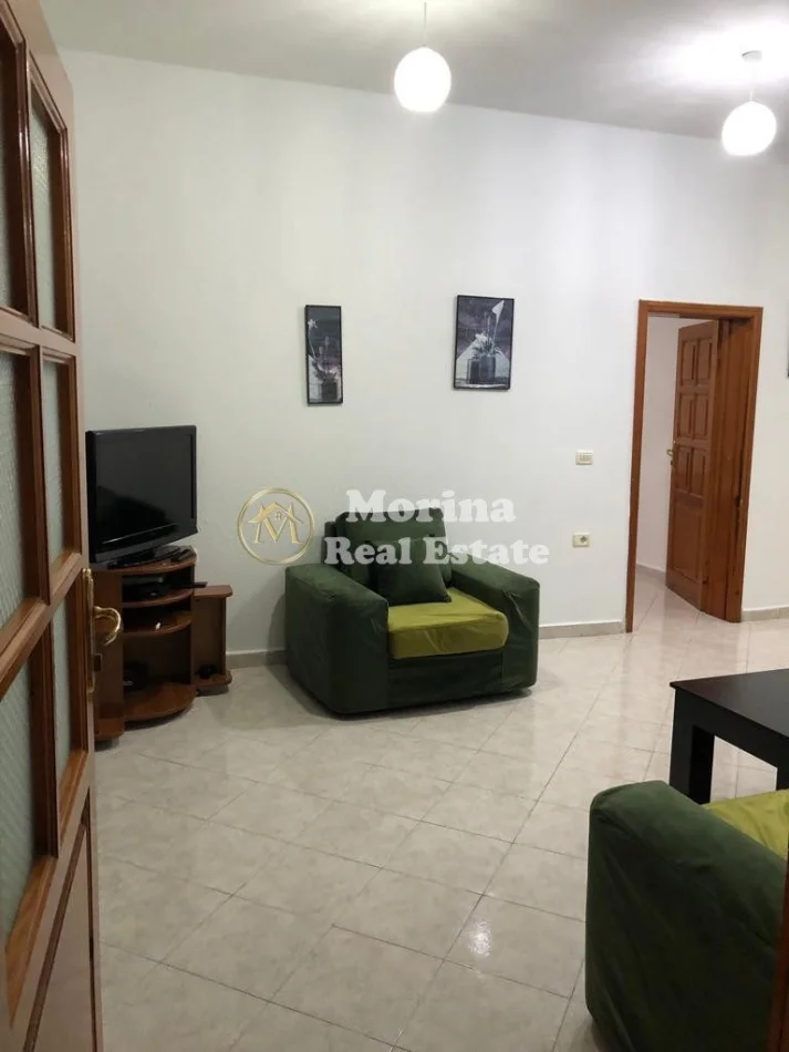 Tirane, jepet me qera apartament 1+1 Kati 0, 70 m² 350 € (Vilat Amerikane)
