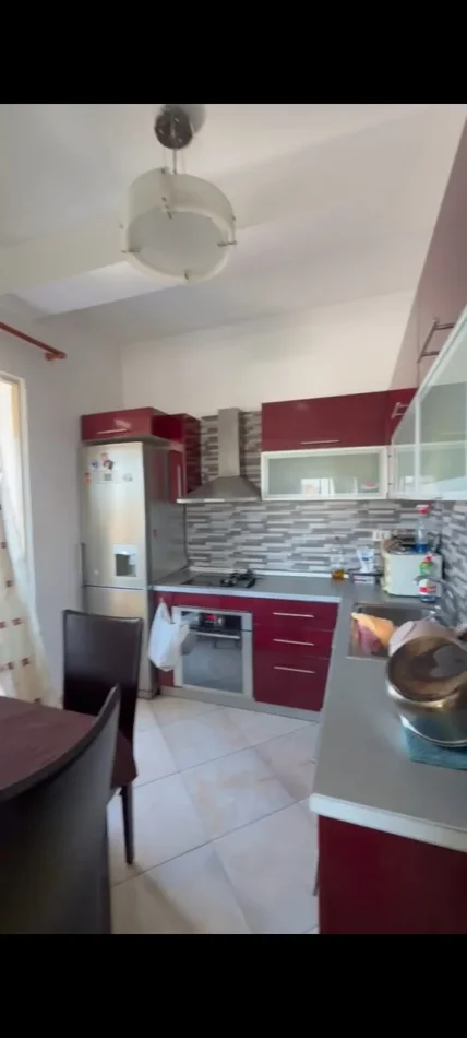 Tirane, jepet me qera apartament 2+1 Kati 6, 80 m² 500 € (Ish Uzina Dinamo)