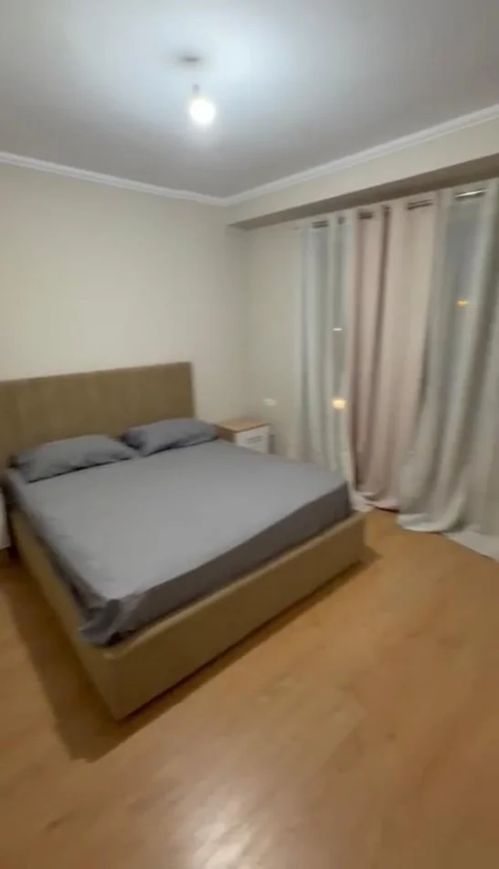 Tirane, jepet me qera apartament 2+1 Kati 2, 100 m² 500 € (Rruga 5 Maji)