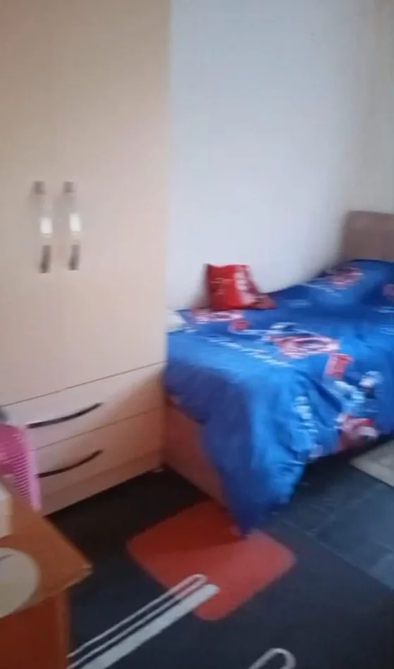 Tirane, jepet me qera apartament 2+1 Kati 3, 73 m² 450 € (Oxhaku)