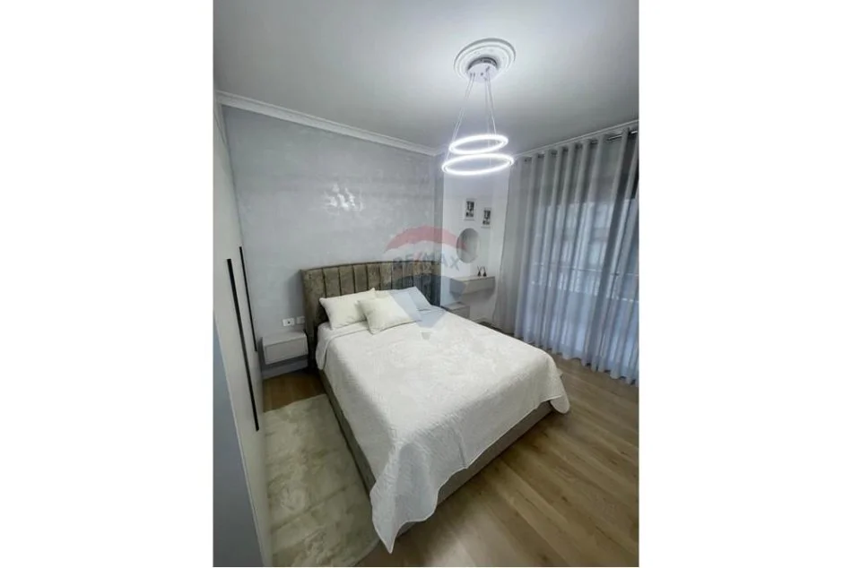 Tirane, shitet apartament 2+1+Ballkon Kati 4, 102 m² 169.000 € (Astir, Eja Studio)