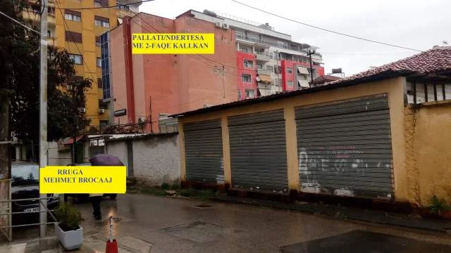 Shitet Truall 231m², Cmimi 400'000 euro, Rr."Mehmet Brocaj", 100m nga Prokuroria e Tiranës