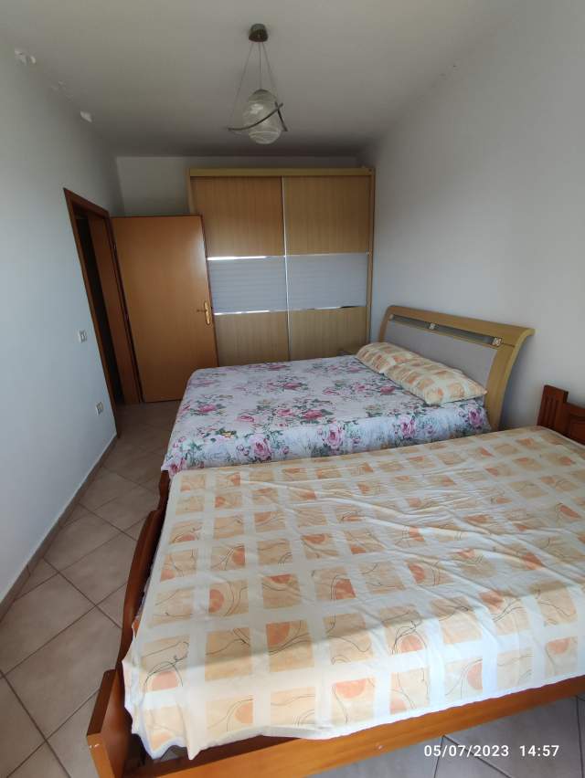 Mali Robit, jepet me qera 1+1+A+BLK Euro (Rruga pavarsia)