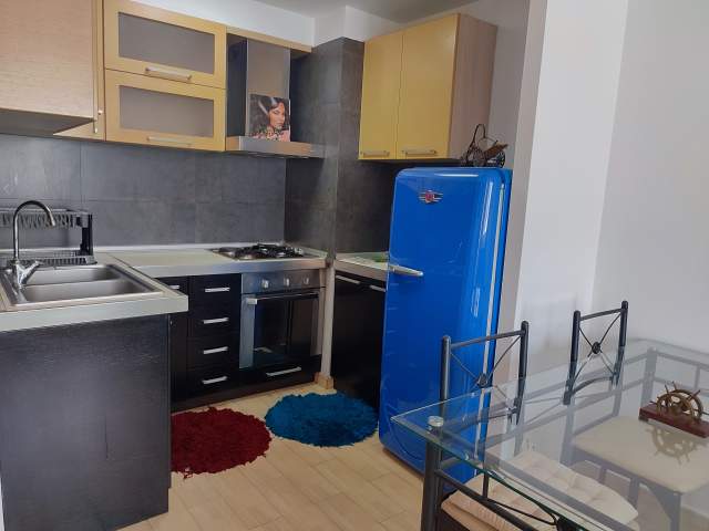Tirane, jepet me qera apartament 1+1+A+BLK Kati 4, 75 m² 280 Euro (Teodor Keko)