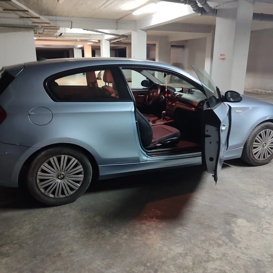 Tirane, shes  Bmw seria1 Nafte, kambio automat , 198.000 km , 4.300 € i diskutueshem