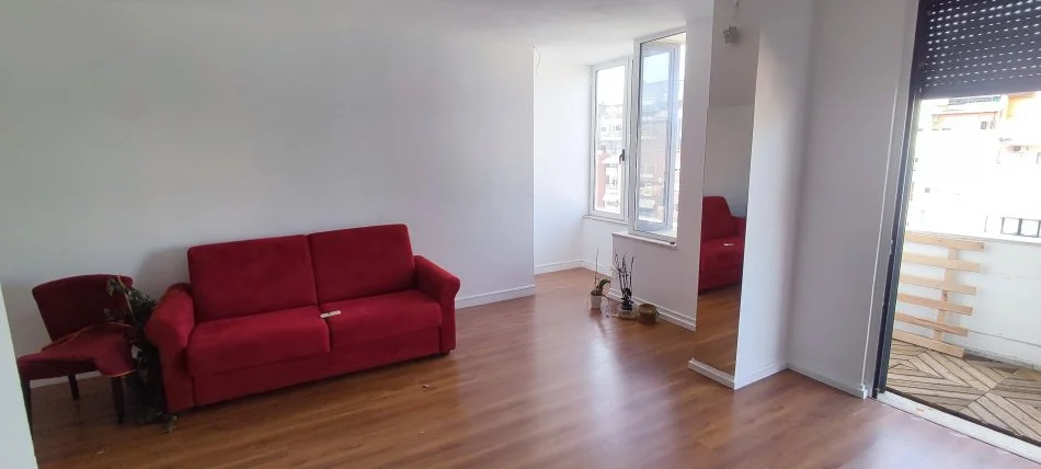 Shqiperi, Juridiku, me qera zyre Kati 7, 120 m² 799 € (Vaso Pasha)