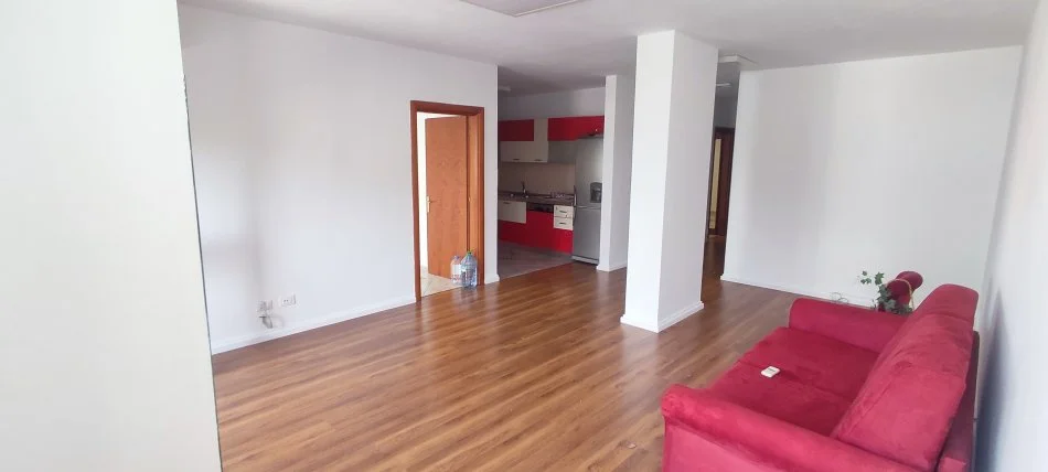 Shqiperi, Juridiku, me qera zyre Kati 7, 120 m² 799 € (Vaso Pasha)