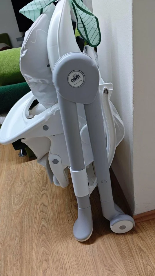 Tirane, shes karrige per femije 6 muaj+ 90 €