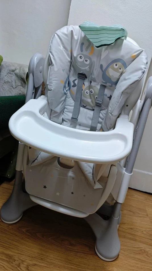 Tirane, shes karrige per femije 6 muaj+ 90 €