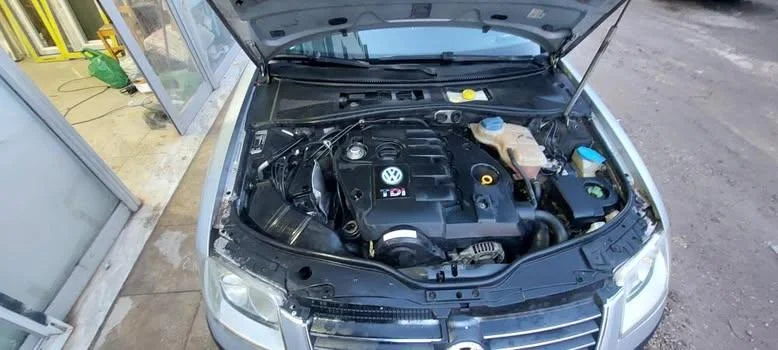 Tirane, shes makine Passat Nafte, gri metalizato manuale Kondicioner 209.000 km 2.700 €