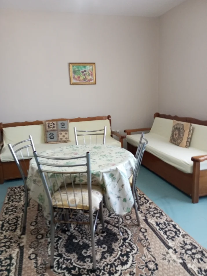 Berat, shes apartament 1+1+Aneks+Ballkon Kati 5, 65 m² 45.000 € (Rruga Barikadave,Berat)