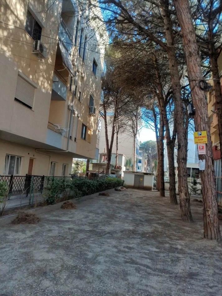 Mali Robit, shitet apartament 1+1+Ballkon Kati 3, 65 m² 75.000 € (MALI ROBIT GOLEM)