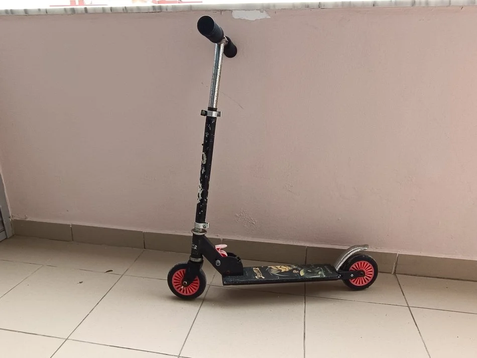 Durres, shitet patine per femije