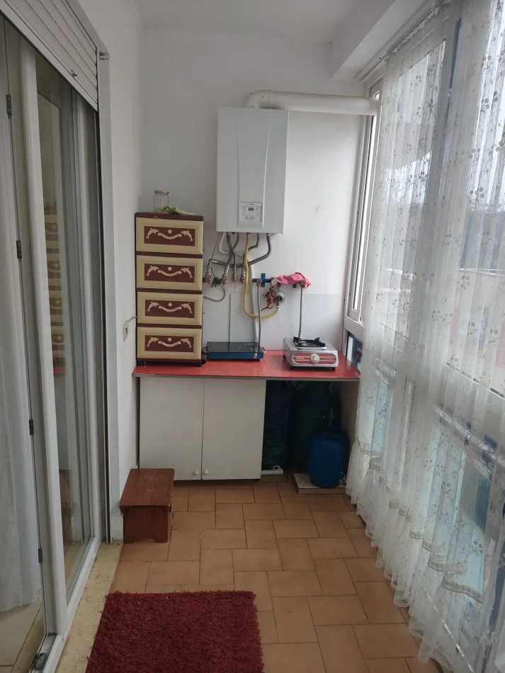 Shkoder, shitet apartament 1+1+Ballkon Kati 3, 120.000 € 