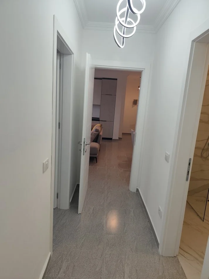 Shkoder, shitet apartament 2+1+Ballkon Kati 2, 160.000 € 