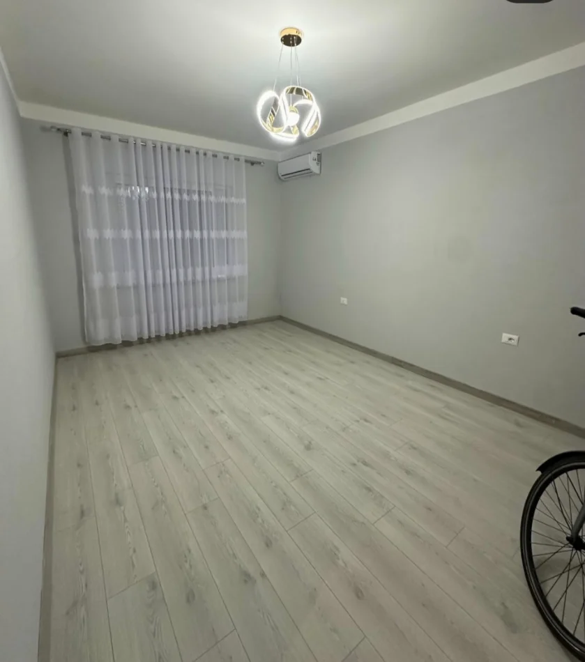 Shkoder, shitet apartament 3+1+Aneks+Ballkon , 85 m² 120.000 € 