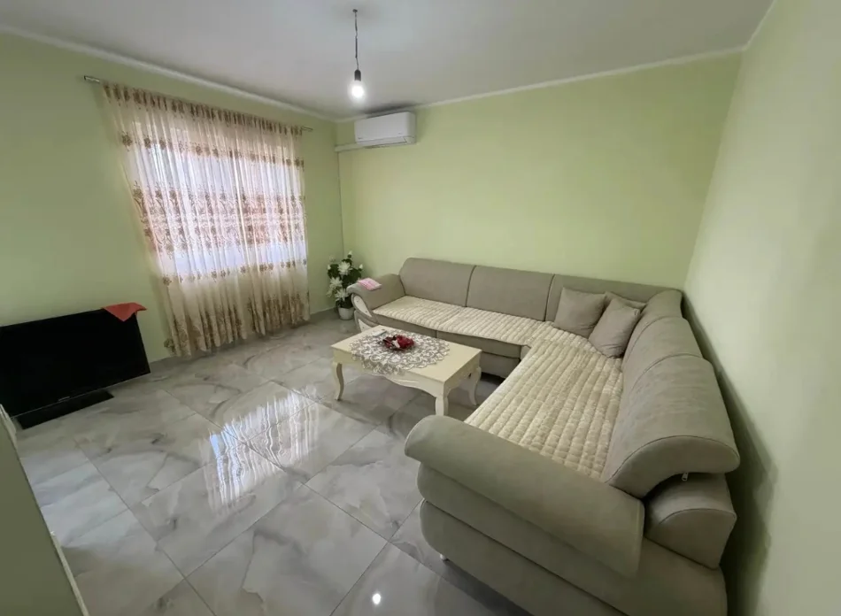 Shkoder, shitet apartament 2+1+Aneks+Ballkon Kati 2, 81 m² 125.000 € 