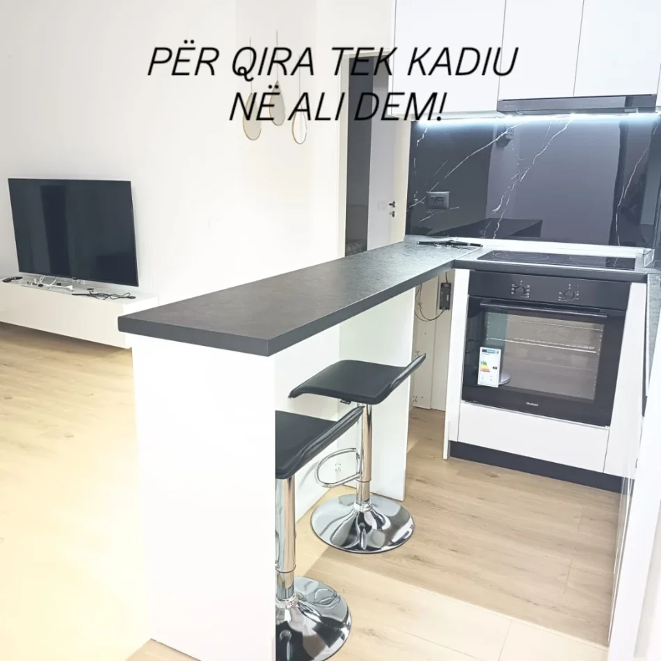 Tirane, jepet me qera apartament 1+1 Kati 3, 50 m² 400 € (Kompleksi Kadiu Ali Dem)