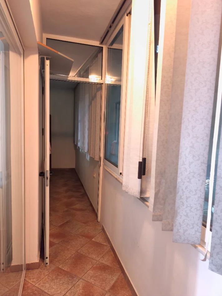 Tirane, jepet me qera nga Pronari, pa-komision apartament 1+1+Ballkon Kati 2, 85 m² 550 € (Rruga Medar Shtylla)
