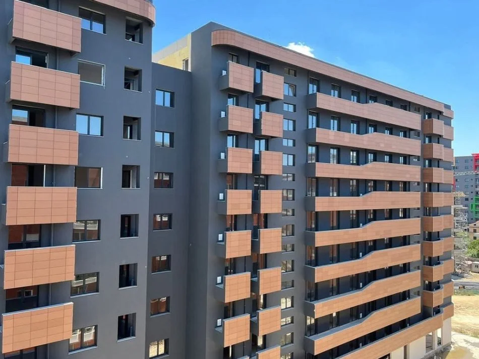 Tirane, jepet me qera ambjent biznesi , 120 m² 1.800 € (Oasis Reaidence)