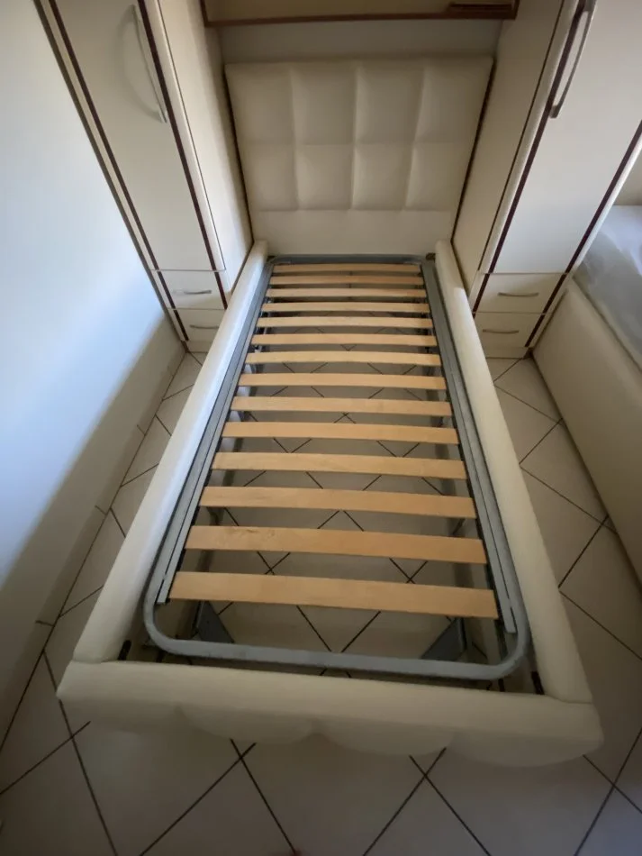 Shkoder, shes KREVAT TEK 180 €