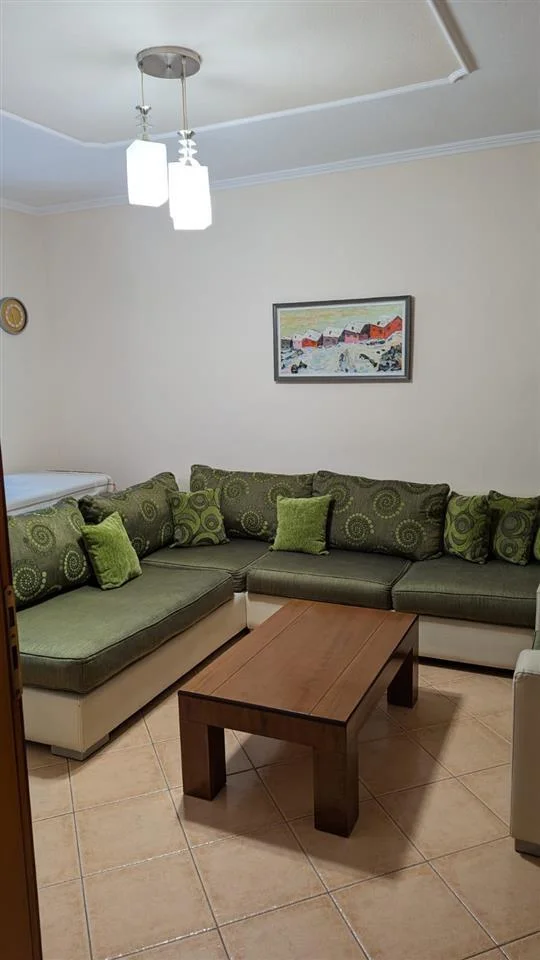 APARTAMENT 2+1 NE SHITJE NE LAPRAKE