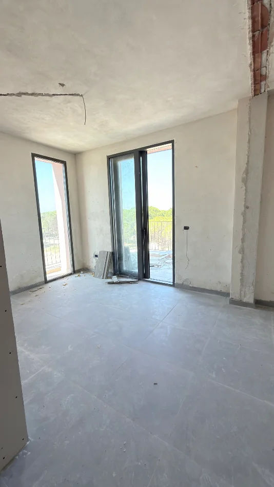 Gjiri Lalezit | Hamallaj, shitet apartament 1+1 Kati 3, 63 m² 138.600 € (Lura 5 gjiri lalezit)