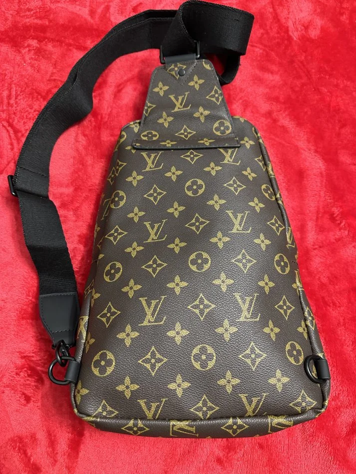 Tirane, shes Shitet Cante Louis Vuitton