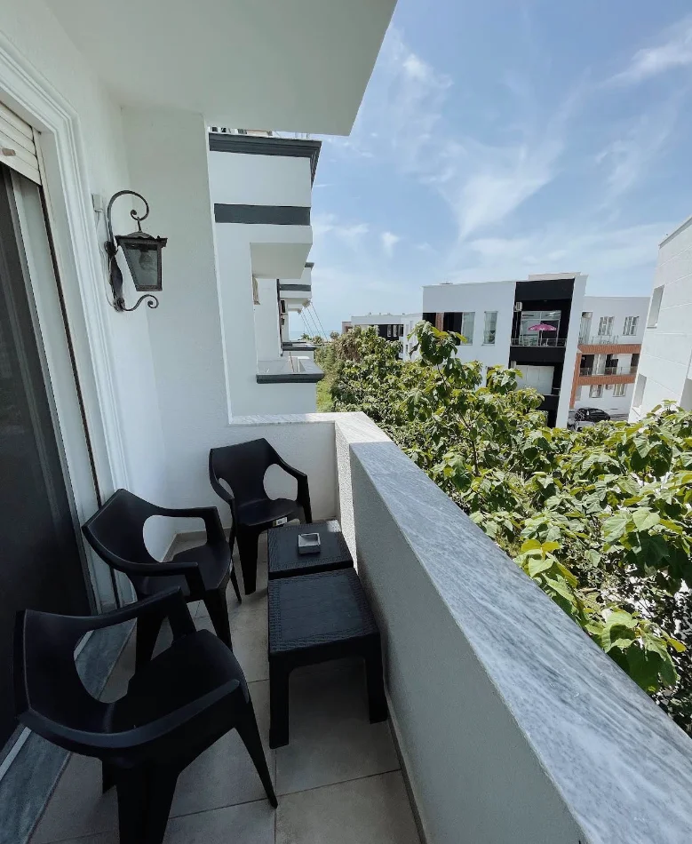 Gjiri Lalezit | Hamallaj, jepet me qera apartament 1+1+Ballkon Kati 2, 55 m² (Insifa)