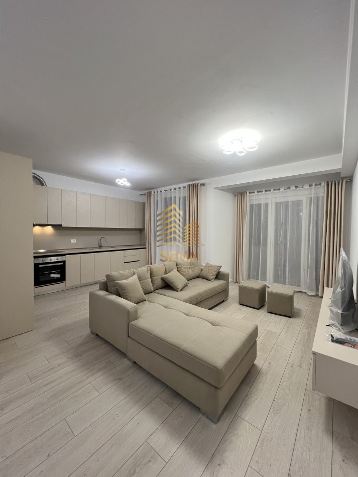 Tirane, jepet me qera apartament 2+1+Ballkon Kati 9, 100 m² 600 € (River Residence-Astir)
