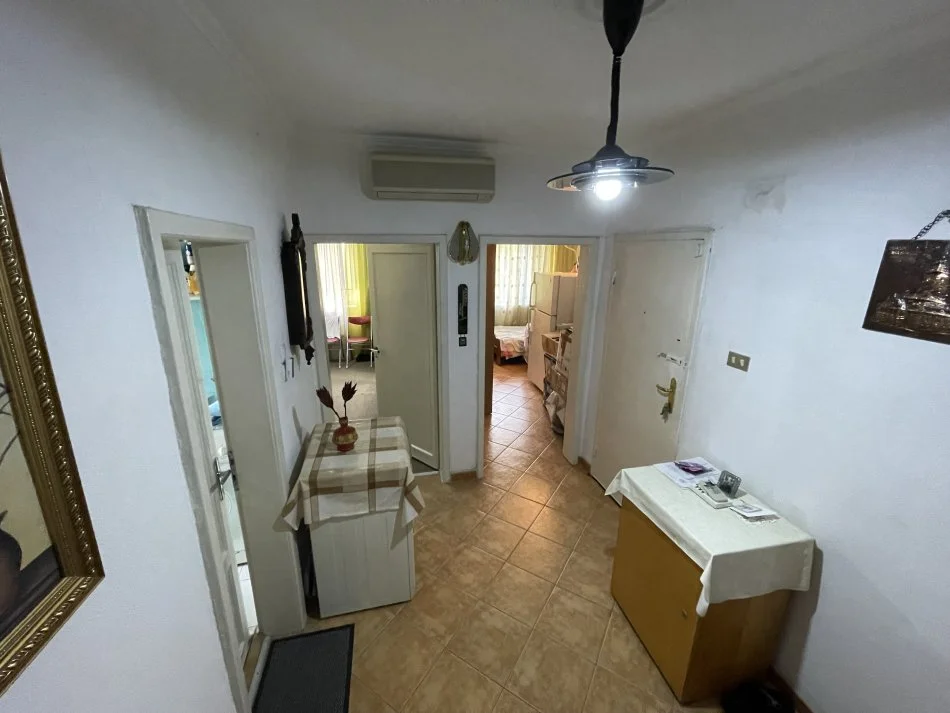 Tirane, shes apartament 2+1+Aneks+Ballkon Kati 3, 69 m² 90.000 € (PRAN SHKOLLES OSMAN MYDERIZI)