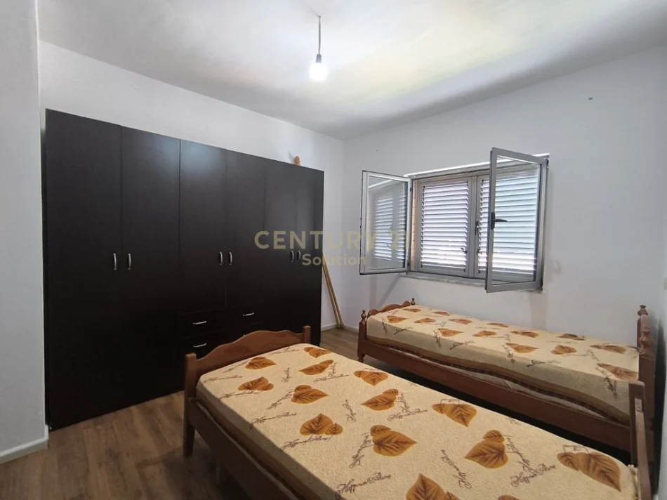 Tirane, jepet me qera apartament 2+1 Kati 7, 110 m² 550 € (Astir)