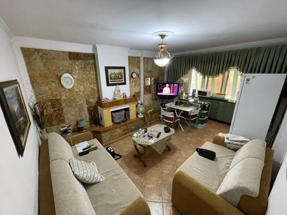 Tirane, shes apartament 2+1+Aneks+Ballkon Kati 3, 69 m² 90.000 € (PRAN SHKOLLES OSMAN MYDERIZI)